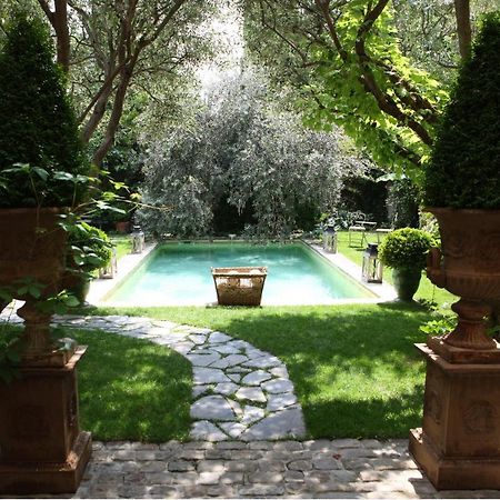 Jardins Secrets Hotel Nimes Bagian luar foto