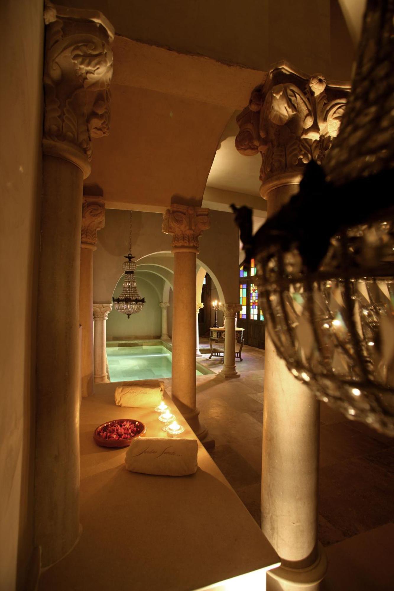 Jardins Secrets Hotel Nimes Bagian luar foto