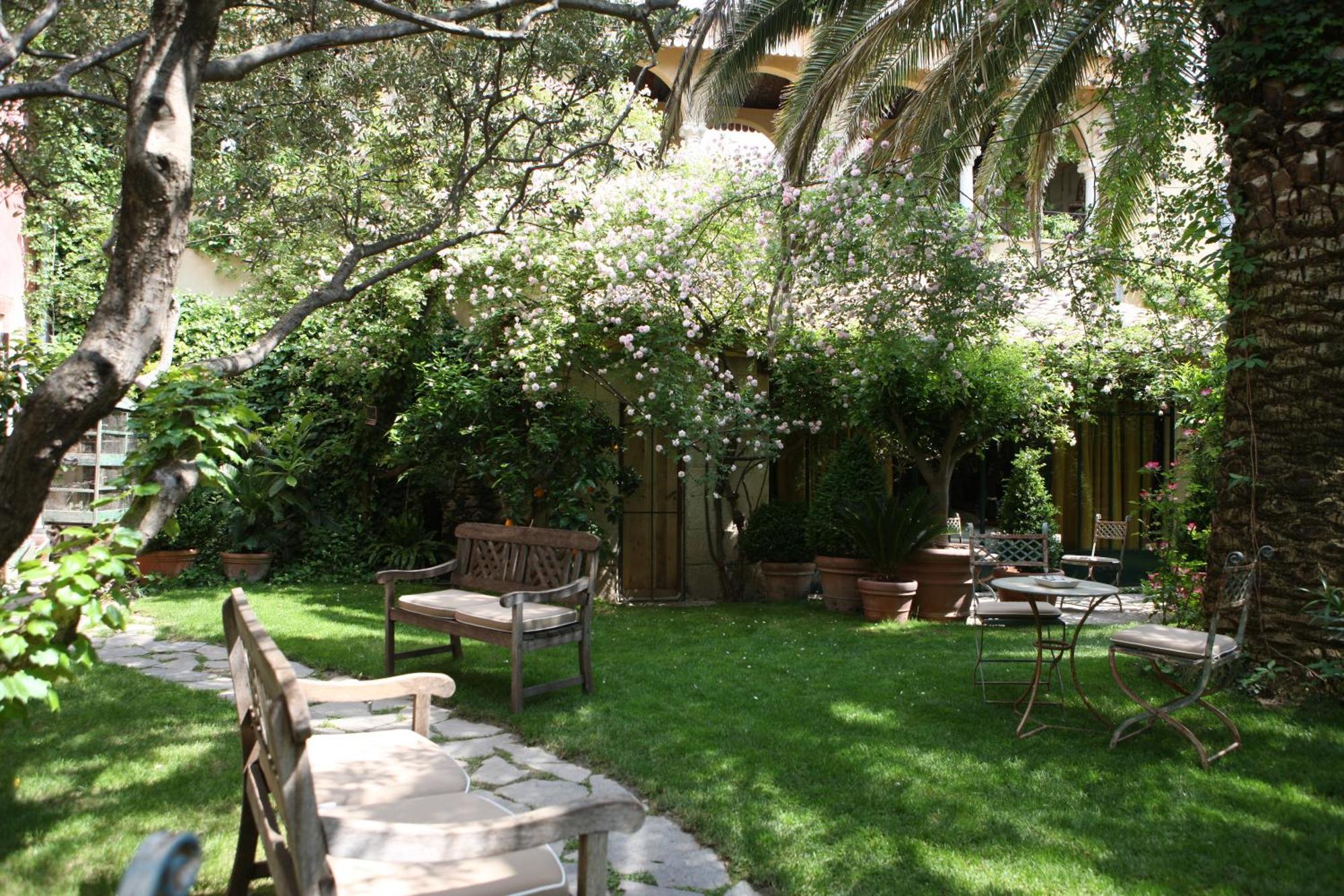 Jardins Secrets Hotel Nimes Bagian luar foto