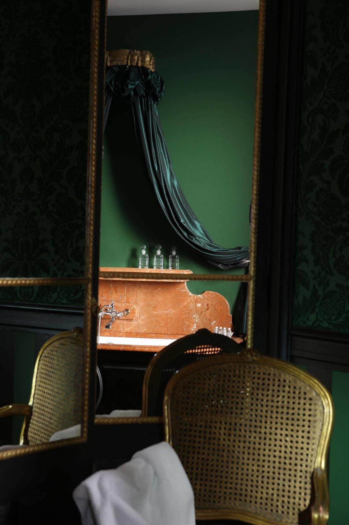 Jardins Secrets Hotel Nimes Bagian luar foto